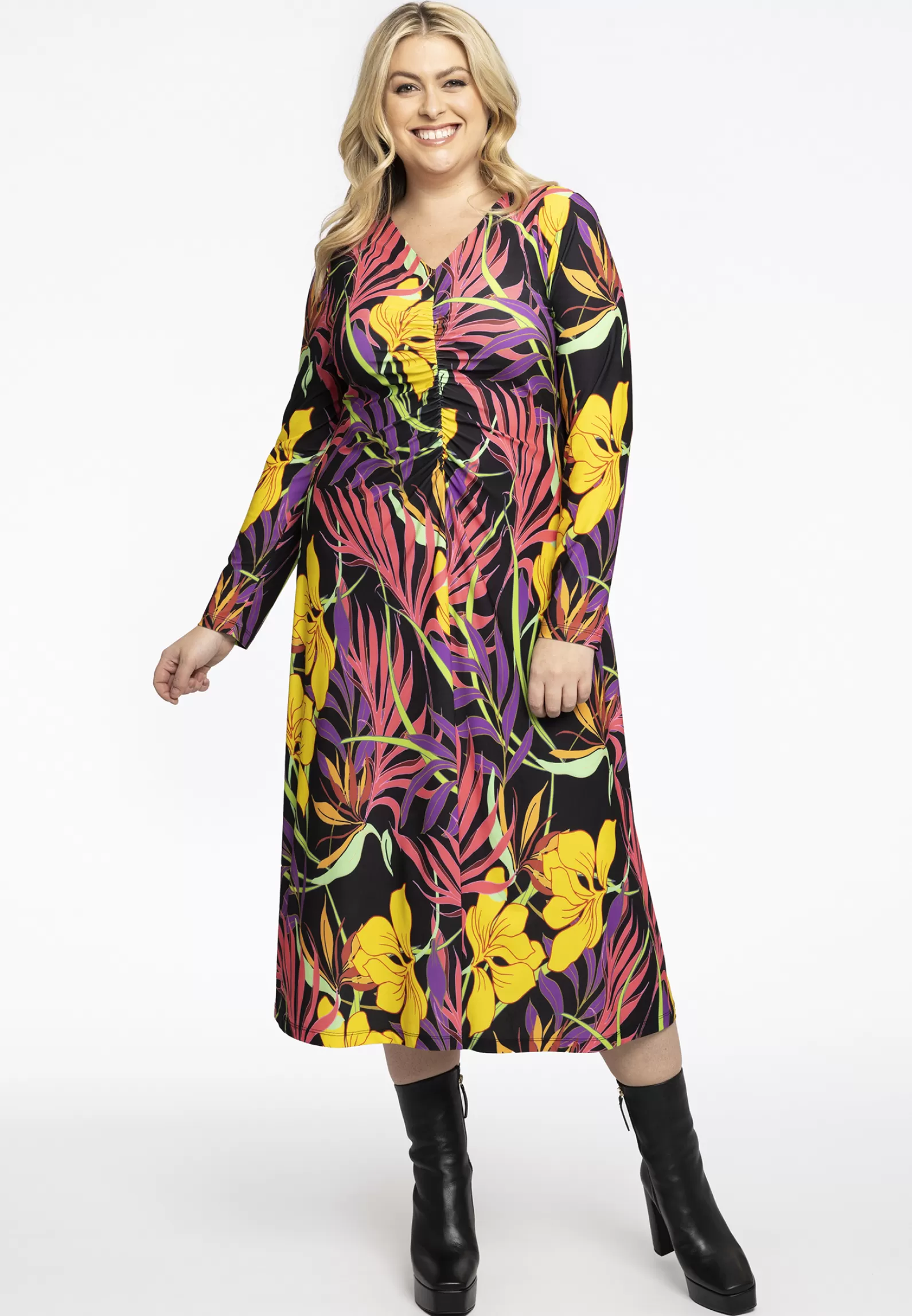 Hot Dress Long Gather Aura Women Dresses