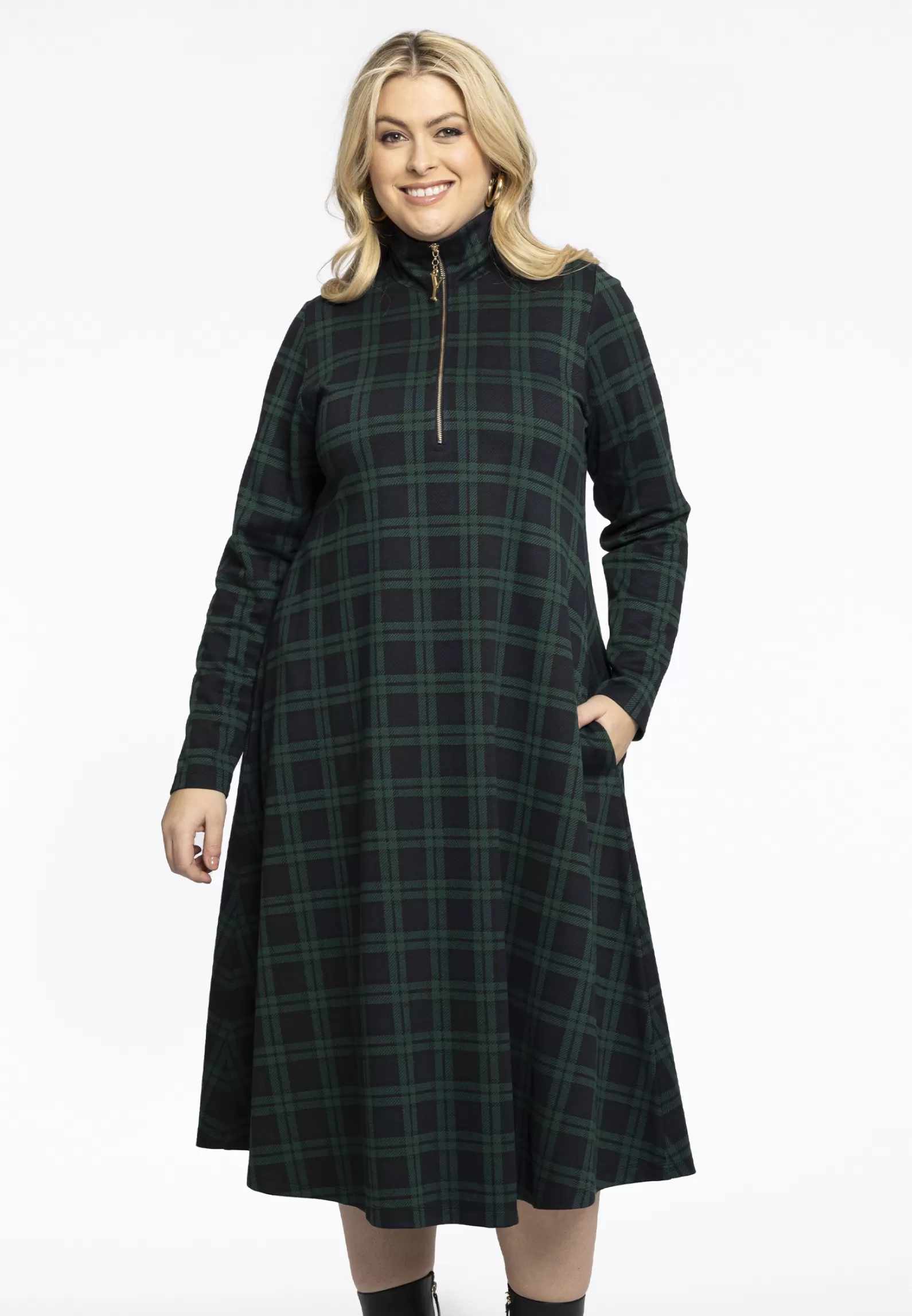 Hot Dress Long Zipped Collar Gilly Women Dresses