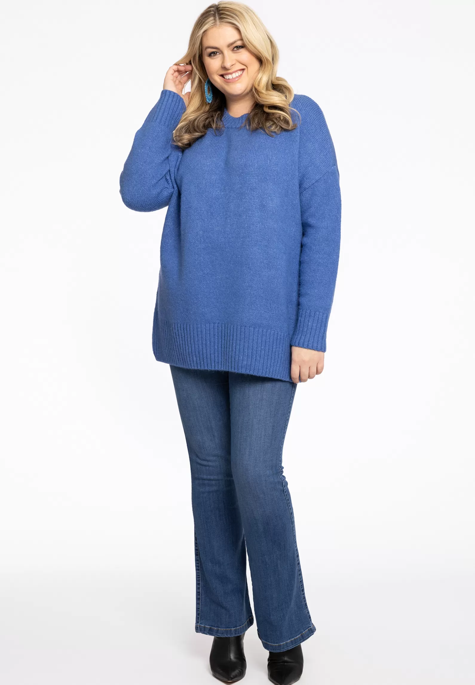 Flash Sale Pullover Round Neck Women Sweaters & Cardigans