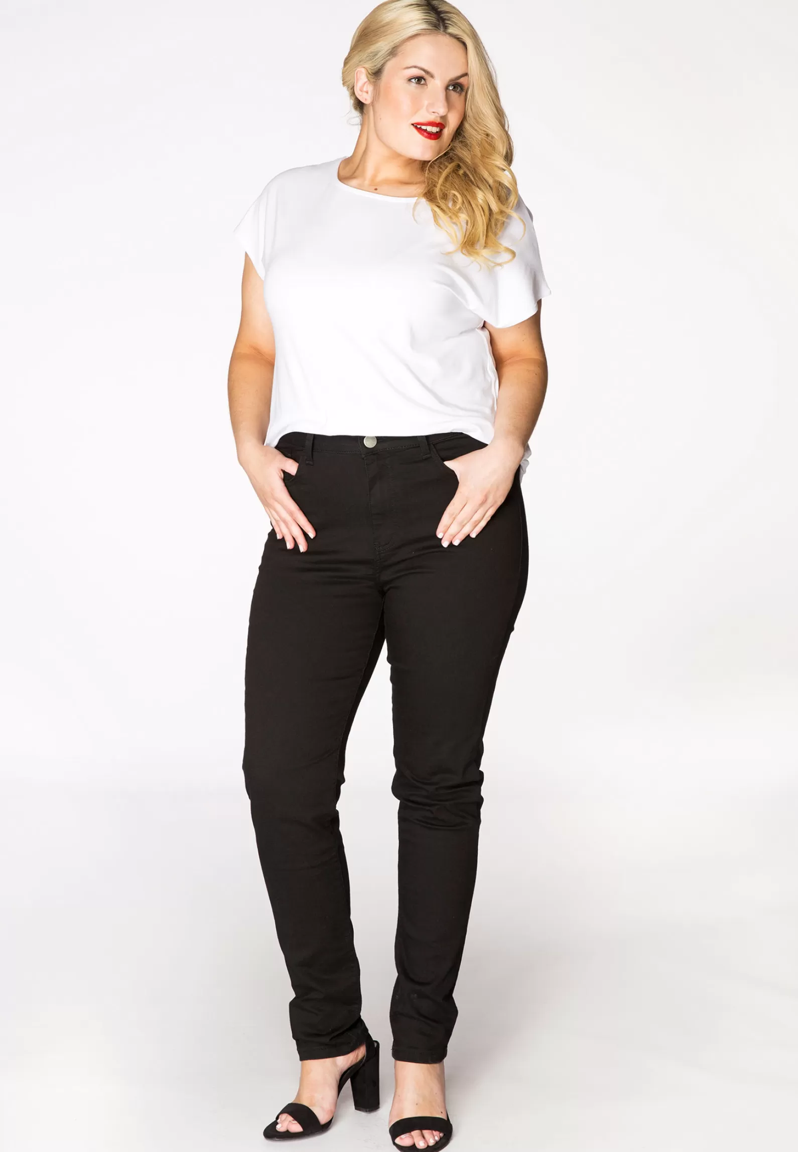 New Shaping Skinny Jeans 5P Women Basics