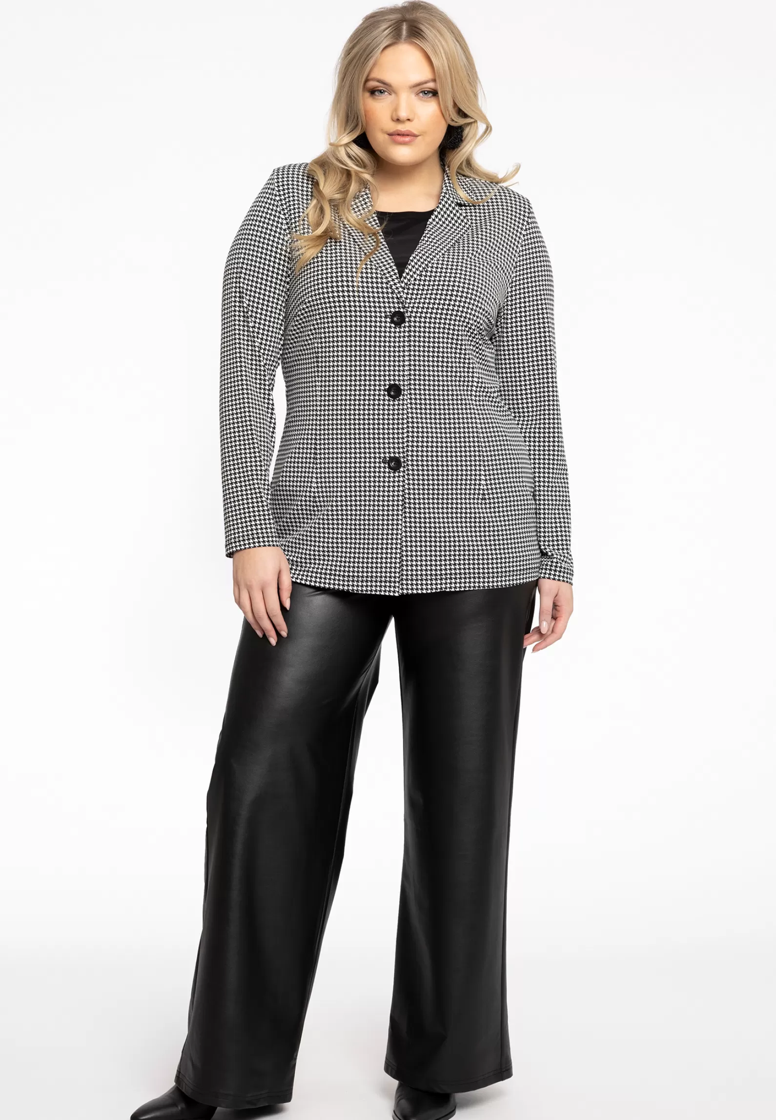 Hot Short Blazer Pia Women Coats & Blazers