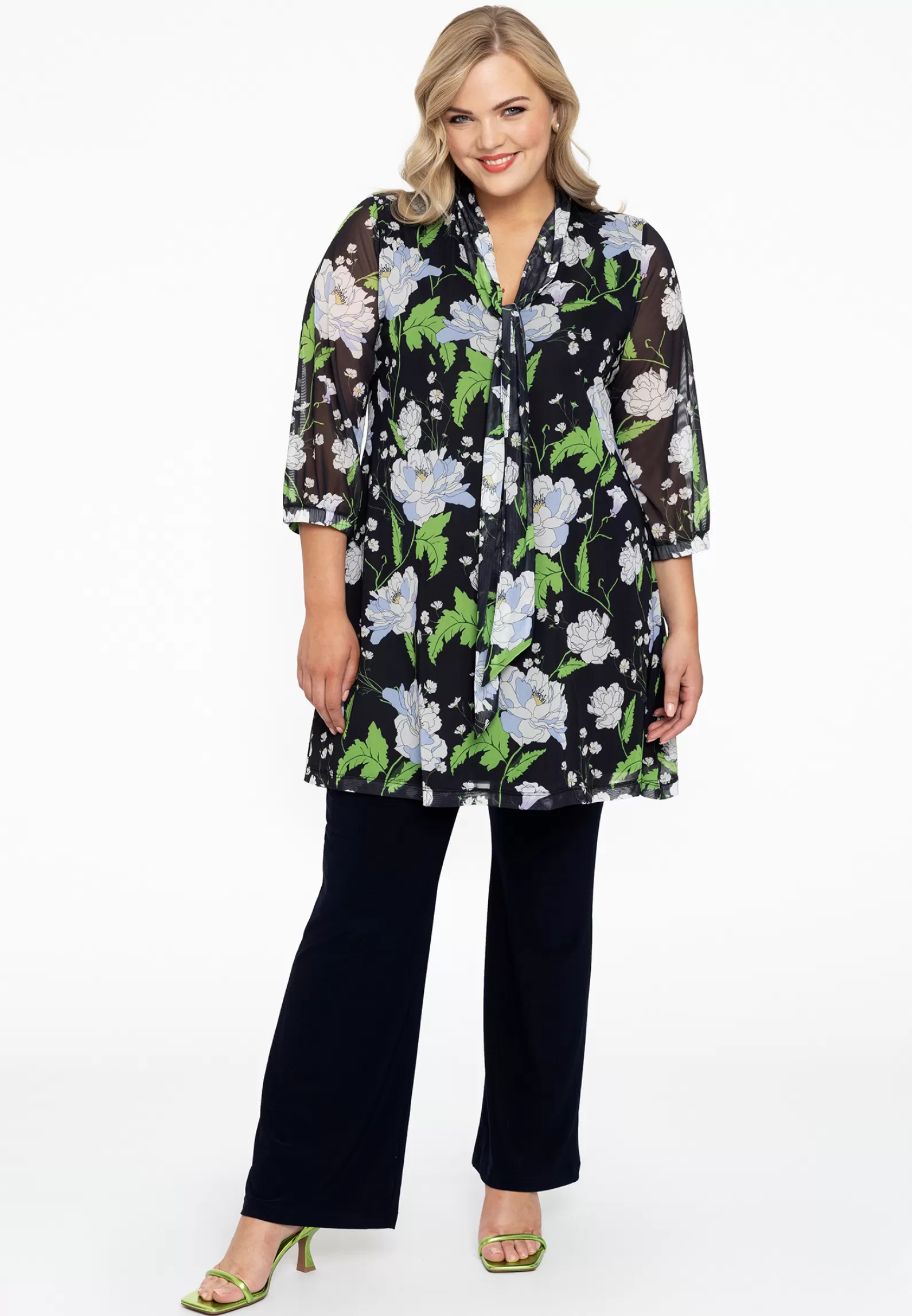Store Tunic Tie Wide Bottom Daisies Women Tunics